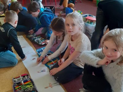 Masopustní masky průvod - kreslení