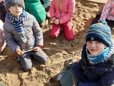 Paleontologické hřiště na zahradě ŠD