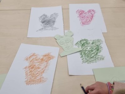 Workshop GRAFICKÁ JÍDELNA představil nové výtvarné techniky