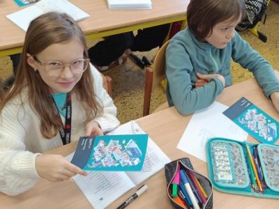 Čtvrté třídy zahájily finanční vzdělávání v projektu ABECEDA PENĚZ