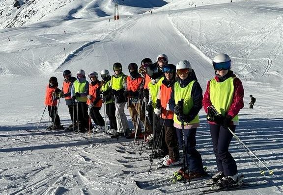 Počasí na lyžáku zatím přeje, vzkazují naši lyžaři z Rakouska