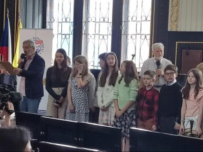 Projekt Obejmi hrou uspěl v celorepublikové soutěži Brána k druhým