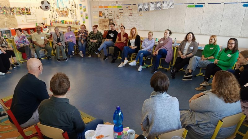 Další vzdělávání pedagogických pracovníků a Bezpečnostní nácvik s Policií ČR